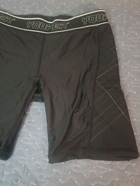 YOUper Black Athletic Padded Compression Shorts size XL